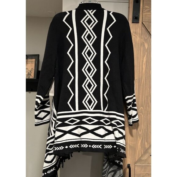NEW Chico's Open Front Cardigan Black White Aztec Pattern w/ Fringe Size XLP 3P - Picture 8 of 9